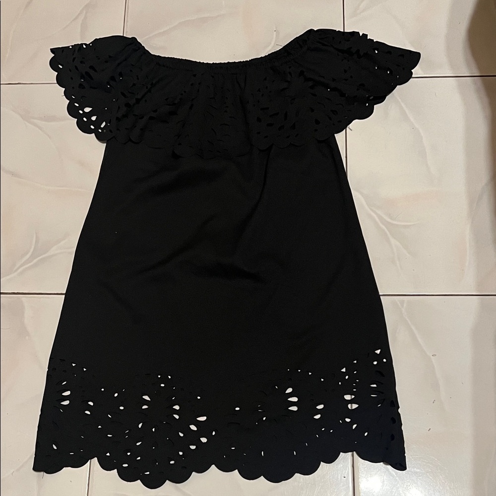 H&M Black Off-Shoulder Eyelet Blouse